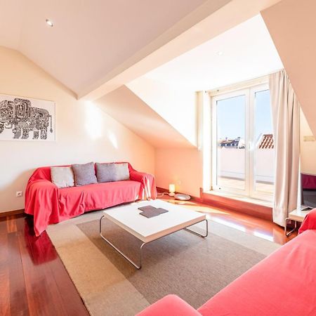 리스본 Guestready - Rare Terrace Apt, Historic Center 아파트 외부 사진